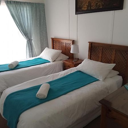 Sunrose Group Of Guesthouses ハリップダム エクステリア 写真
