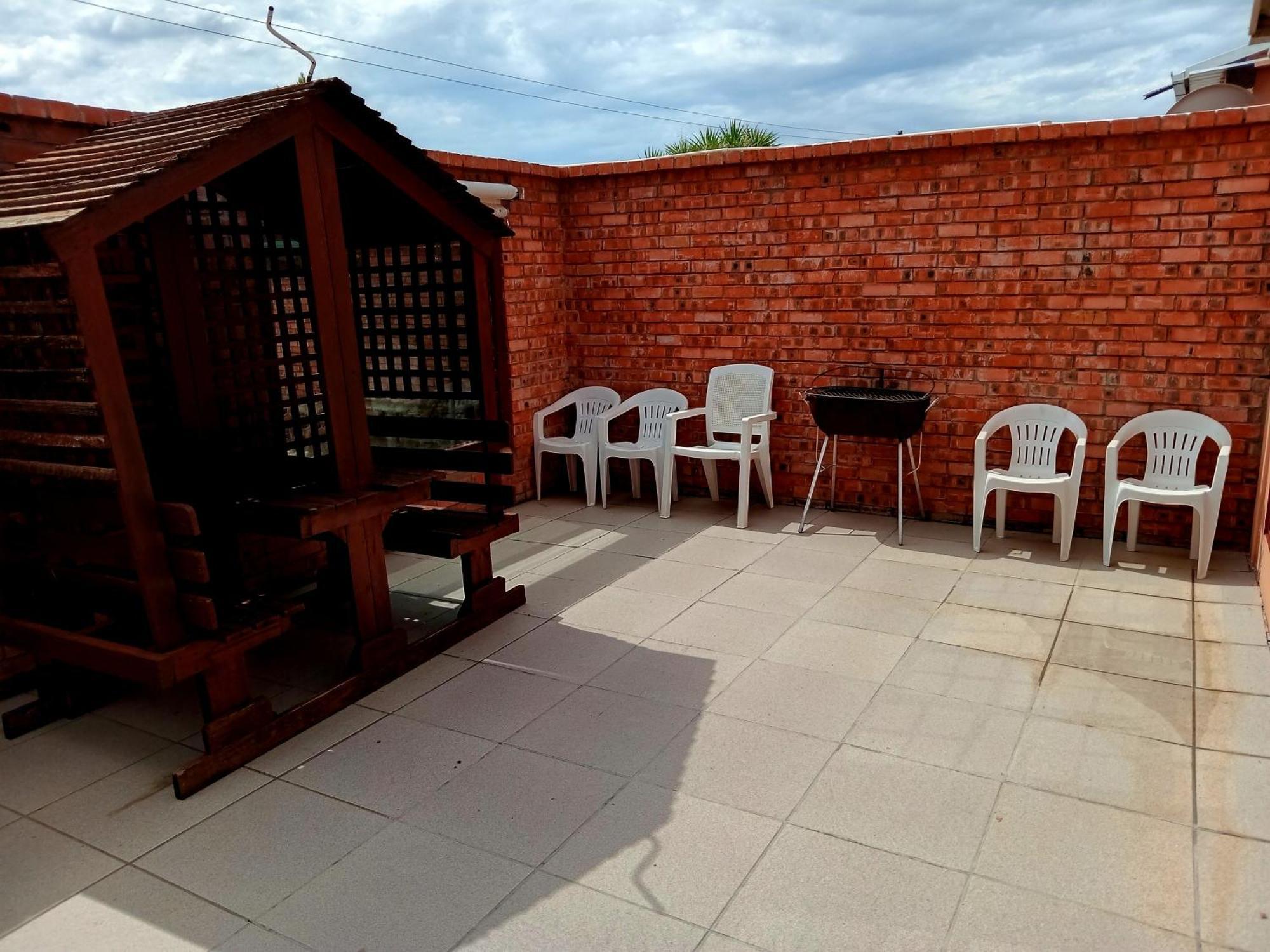 Sunrose Group Of Guesthouses ハリップダム エクステリア 写真